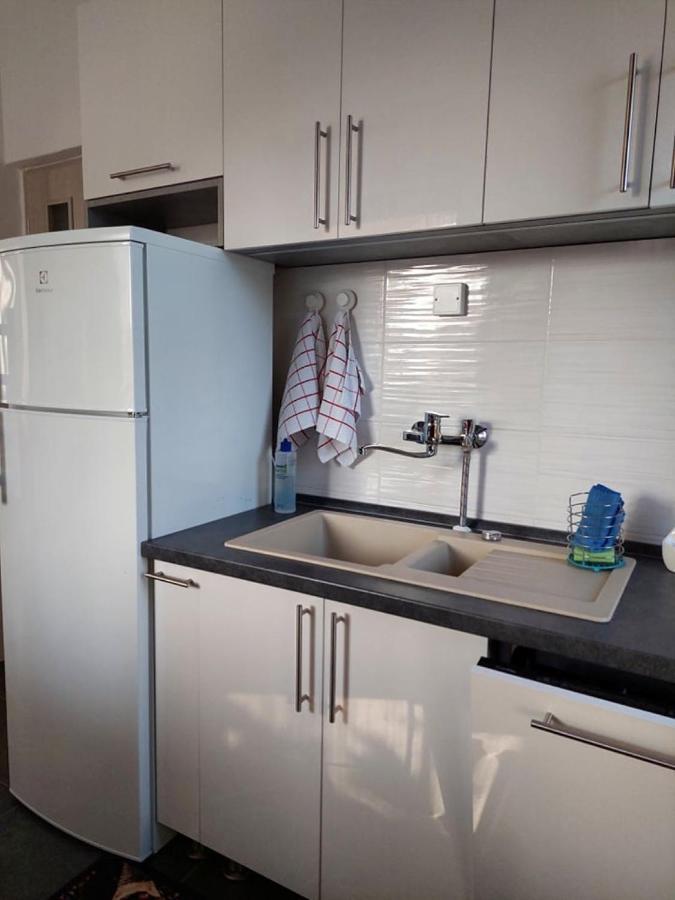 Nagcsalados Rozsa Apartman Balatonlelle Luaran gambar