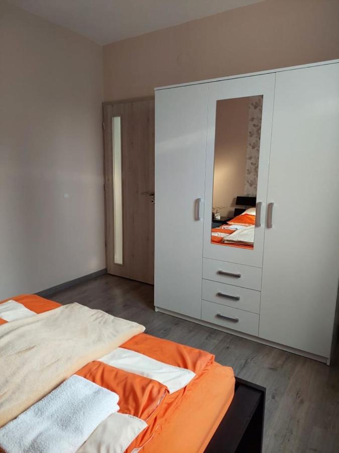 Nagcsalados Rozsa Apartman Balatonlelle Luaran gambar